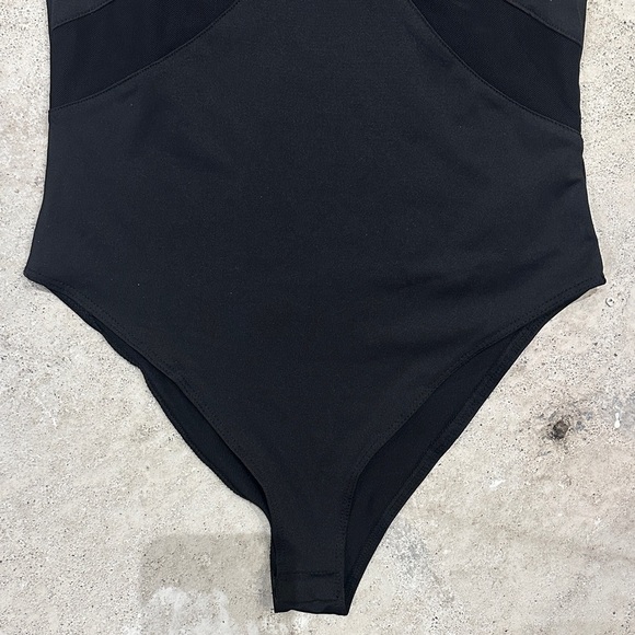 Zara Elegant Black Bodysuit - Picture 3 of 7